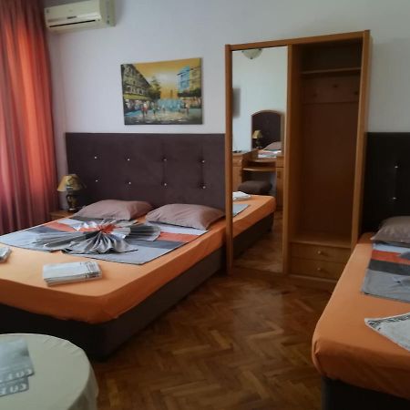 Guest House Stenli Primorsko Exterior photo