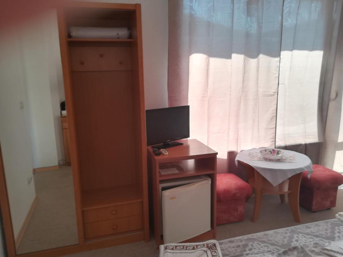 Guest House Stenli Primorsko Exterior photo