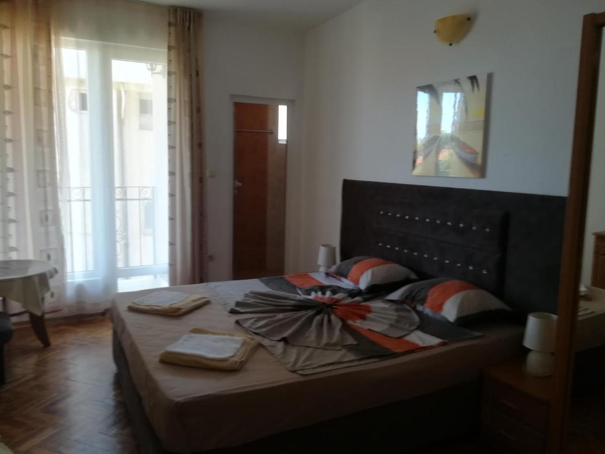 Guest House Stenli Primorsko Exterior photo