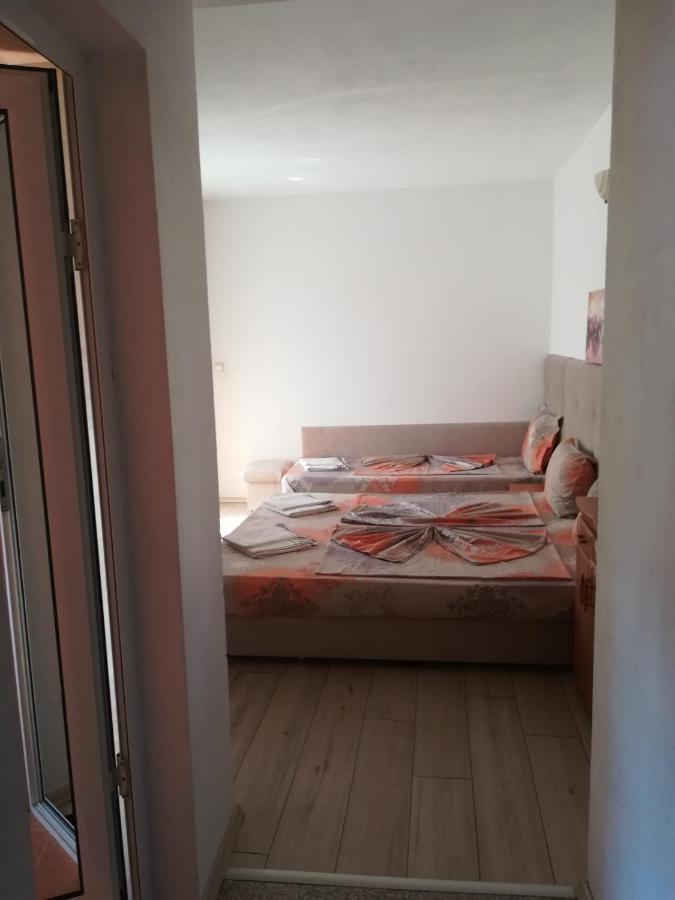 Guest House Stenli Primorsko Exterior photo