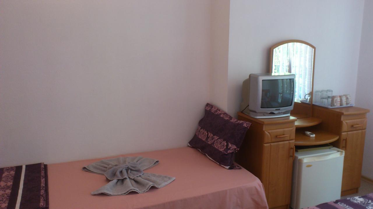 Guest House Stenli Primorsko Exterior photo